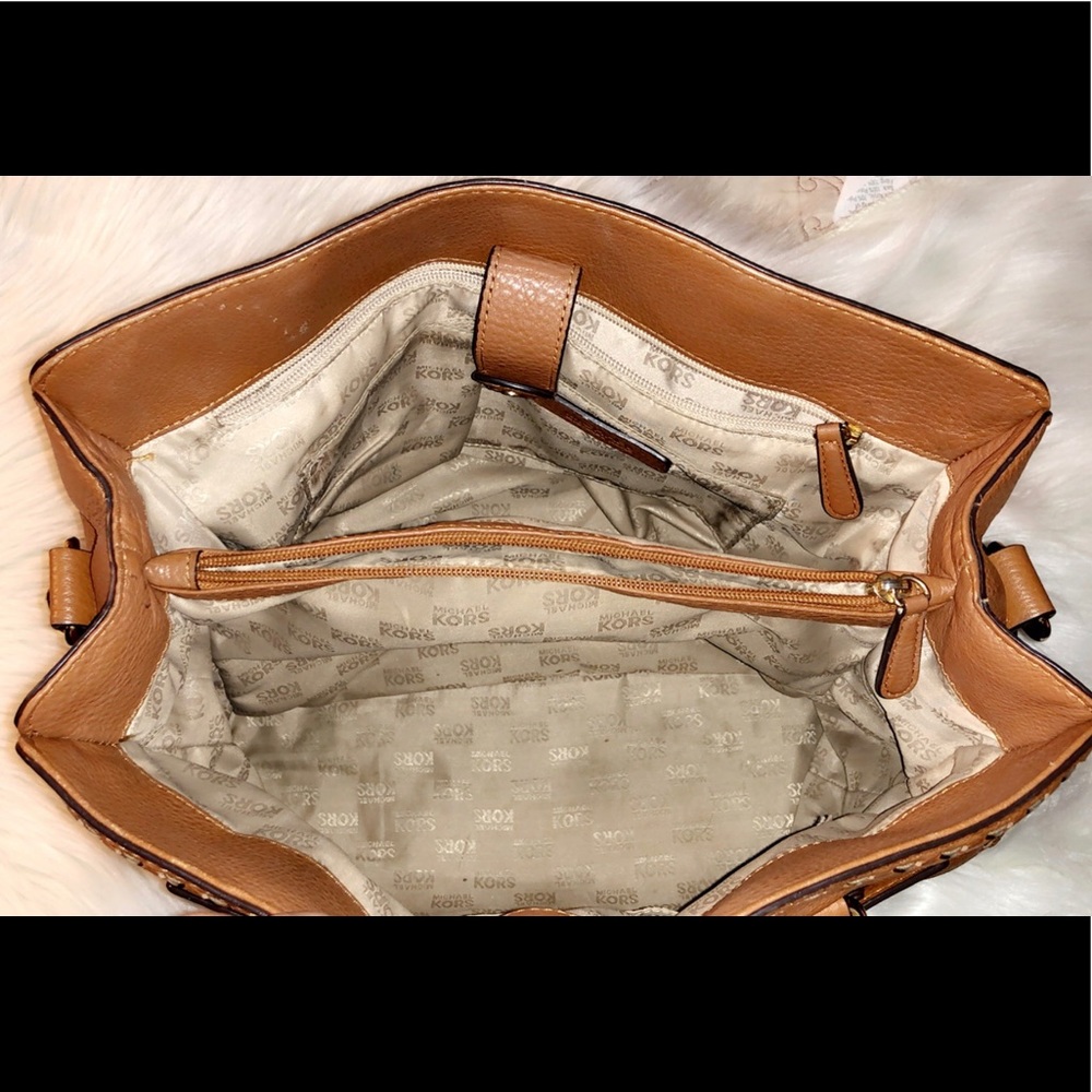 MICHAEL KORS Hamilton Bag - Picture 8 of 8